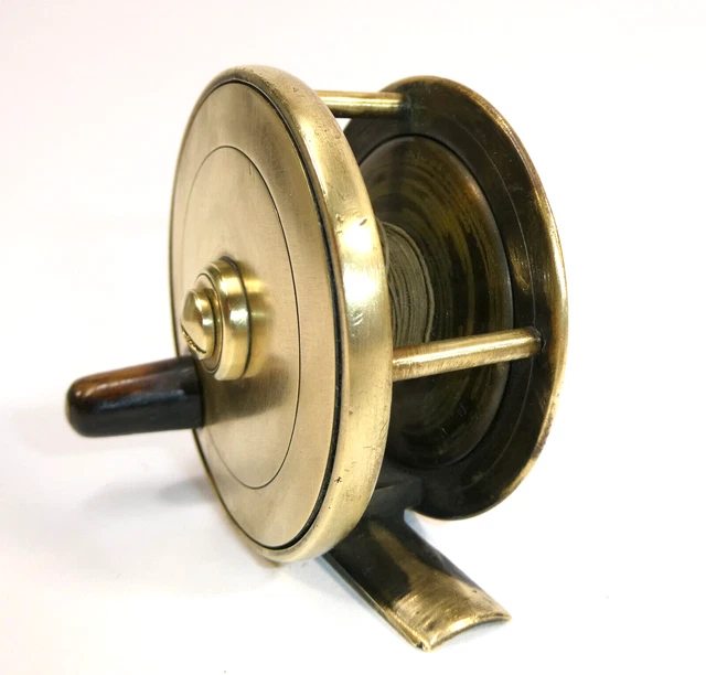 RARE VINTAGE OLYMPIC SPINNING FISHING REEL Es-m1- JAPAN