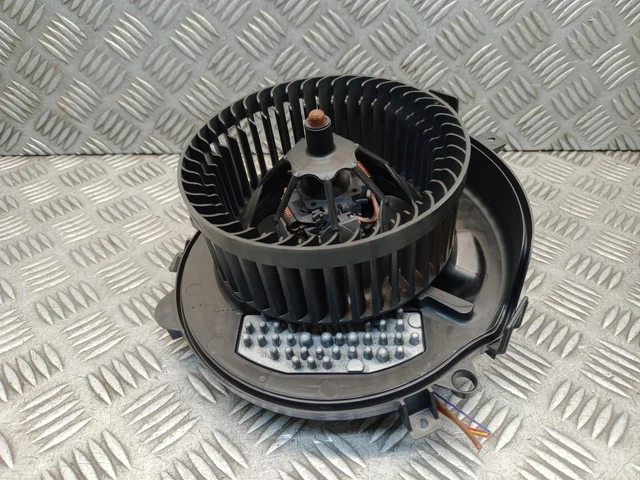 Seat Leon Ventilatore Motore Riscaldatore Aria Ventilatore 5Q2819021B Mk3 5F 2012 - 2017