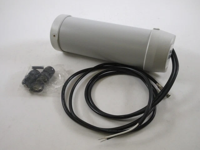 CBC America H-2 Indoor/Outdoor Camera w/Heater H2