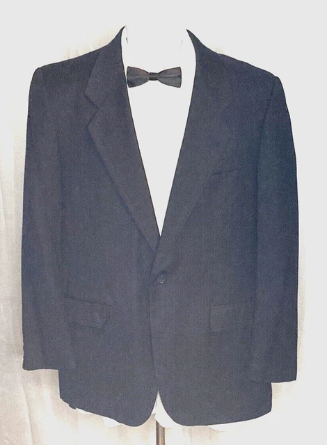 preowned, LANVIN PARIS tux-charcole, pin stripe with pants, 41 s