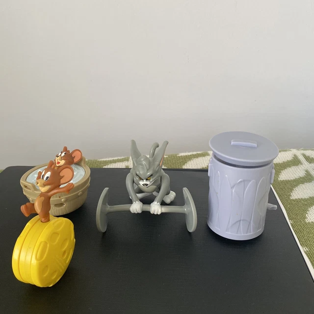 TOM AND JERRY Mcdonalds Happy Meal Toys 2021 set of 4 EUR 7,28