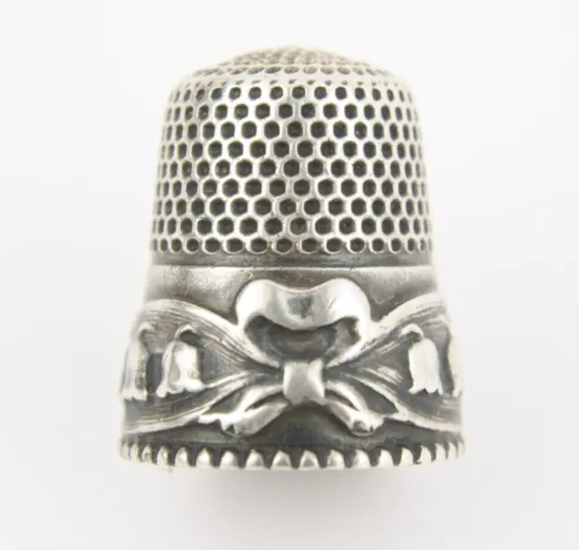 C1890 Sterling Silver Stern Bros Floral Lily of the Valley Flower Bow Thimble