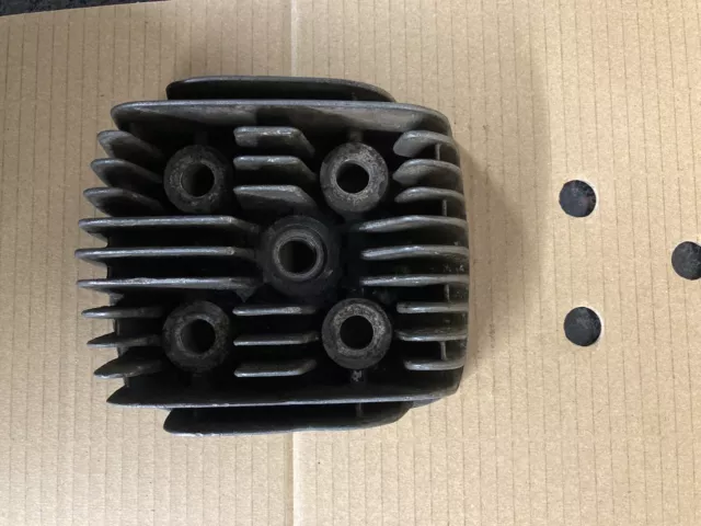 Suzuki B100 P B120 1965-1970s Engine Cylinder Head