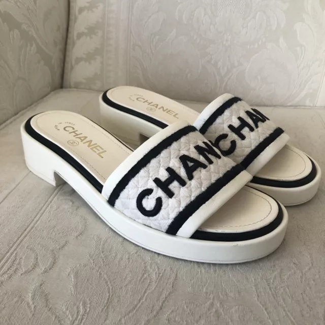 CHANEL 21A Embroidered Pearl CC Suede Flat Slide Mules Sandals Shoes $1325