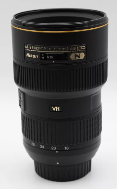 Nikon AF-S NIKKOR 16-35mm f/4G ED VR Lens - Excellent Condition!