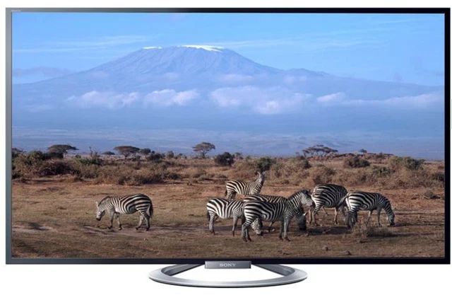 Sony KDL 55W802A 3D LED TV  In Original box and Remote. ****LOCAL PICK UP ONLY**
