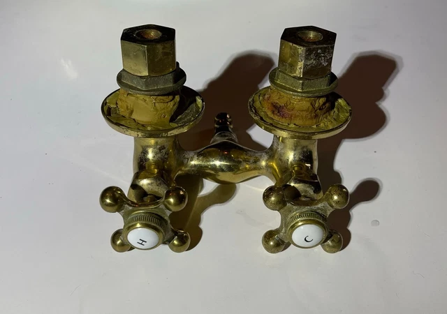 Brass Vintage Claw Foot Bathtub Faucet, Good Condition! 2