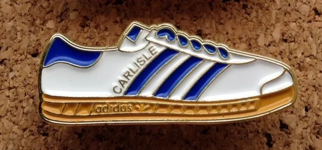 CARLISLE UNITED FC - Adidas Gazelle Trainers Pin/Badge [white/blue]