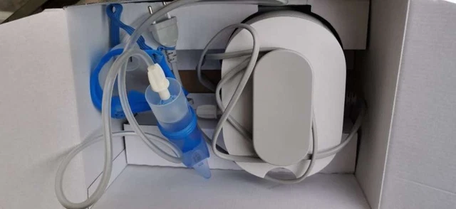 Pari Boy PRO Vernebler Inhalationsgerät neuwertig