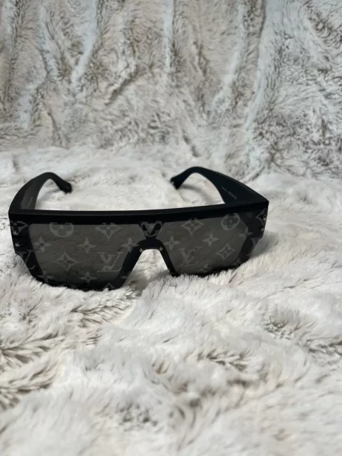 Louis Vuitton LV Waimea Round Sunglasses Z1333E] - $69  : Waimea+Round+Sunglasses+Z1333E : r/zealreplica