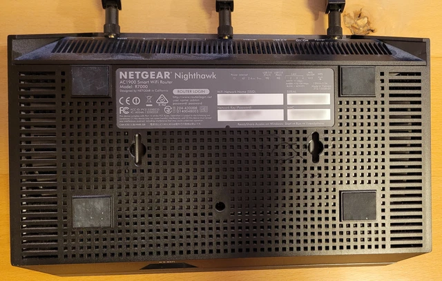 NETGEAR R7000 Nighthawk AC1900 1300 Mbps Wireless AC Router 2
