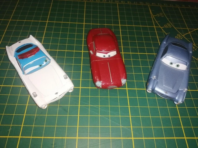 lot de  voitures cars disney pixar  mattel metal  d occasion