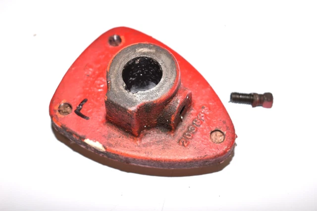 1965 Jacobsen Chief 800 Garden Tractor * LEFT REAR AXLE HUB * Riding Mower Part