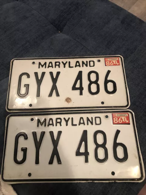 1986 Maryland License Plates matched pair