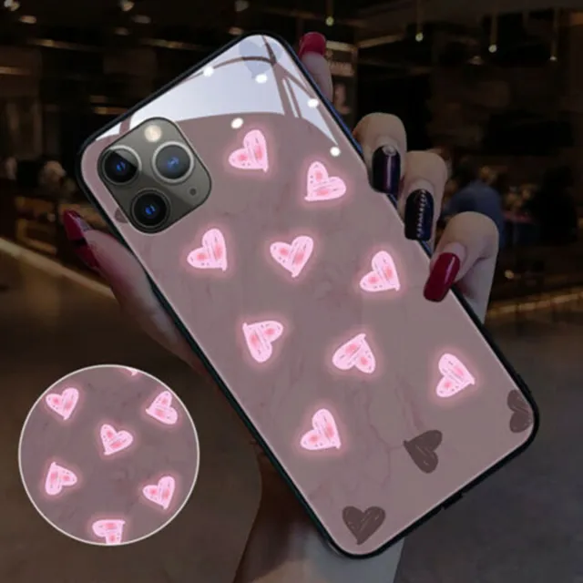 Coque de téléphone en verre coeur lumineux pour iPhone 7 X 11 12 Pro Max