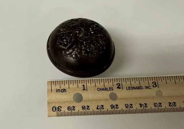 Antique Victorian Ornate Cast Iron Door Knob 3