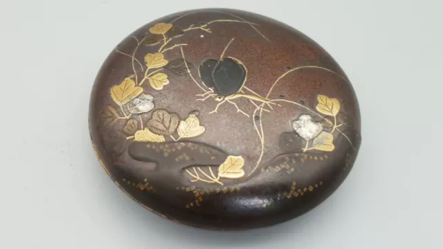 Rare Japanese Meiji wood/lacquer incense box (kogo) w Flowers & Crickets