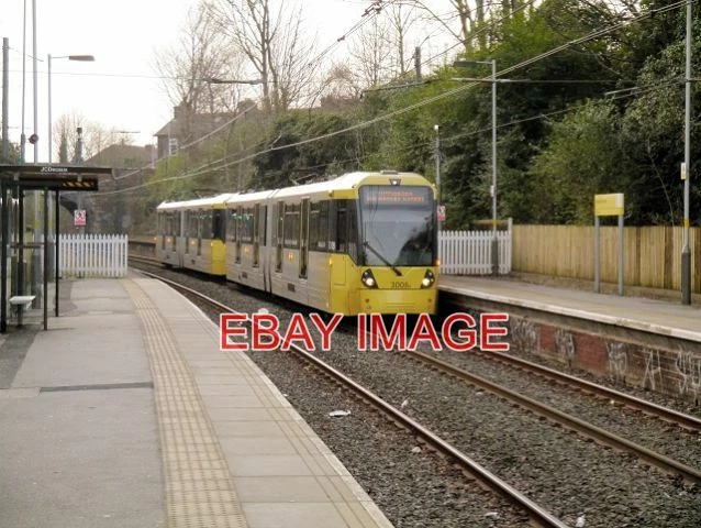 PHOTO METROLINK Bombardier M5000 Tram Number 3008 Arrives At Heaton ...