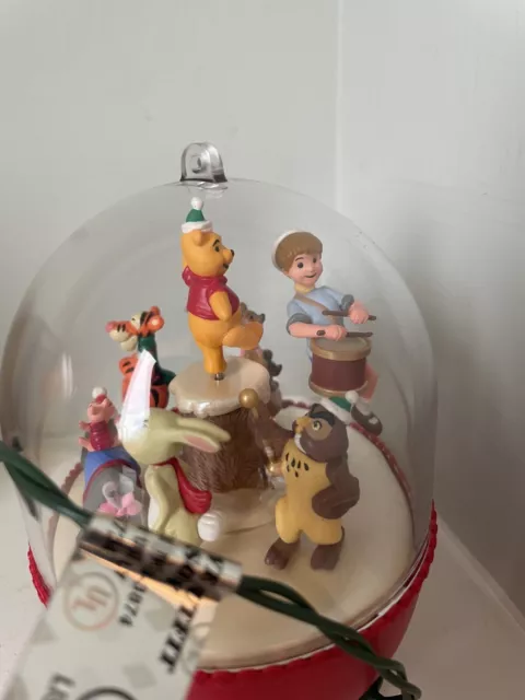 NIB Hallmark Keepsake Ornament, Magic "Winnie the Pooh Parade" 1994 Musical