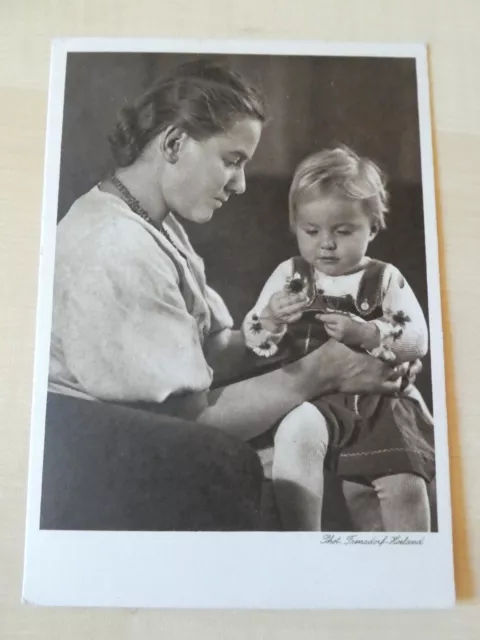 Mutter und Tochter 30er Zu Gunsten des Deutschen Frauenwerkes Frensdorf-Hoeland