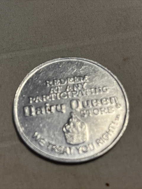 DAIRY QUEEN Token/Coin - Free Sundae or 40 Cent off