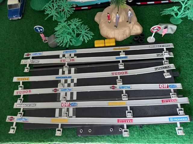 6 barrières de sécurité pour circuit de voitures électrique POLISTIL au 1/32ème
