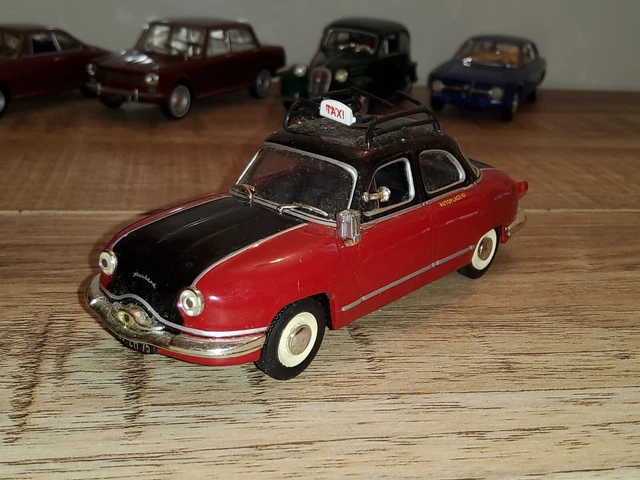 Panhard dyna Z taxi G7 norev eligor solido ixo 1/43
