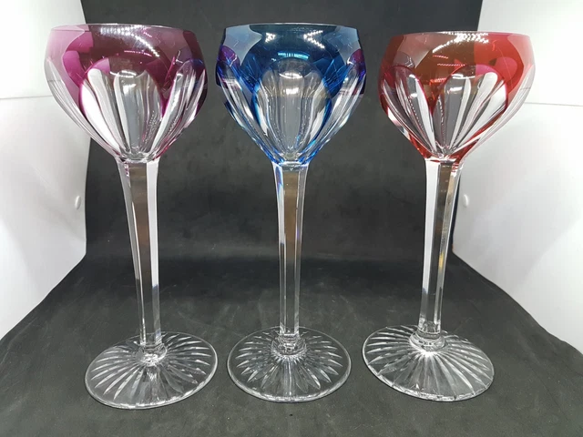 3 Grands Verres St.LOUIS en Cristal Taillé de Couleurs.