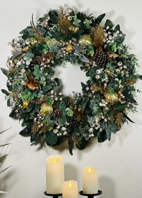 Stunning vintage push pin and glass bird ornament Christmas Wreath 2