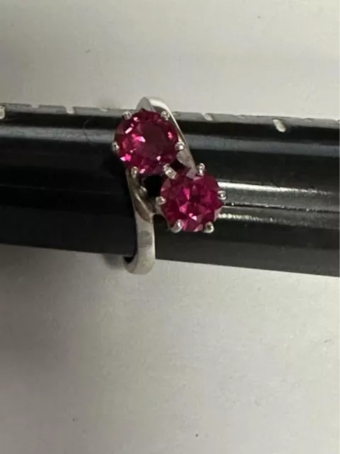 10K White Gold Garnet ? Pair Ring Size 6 Vintage Estate Piece