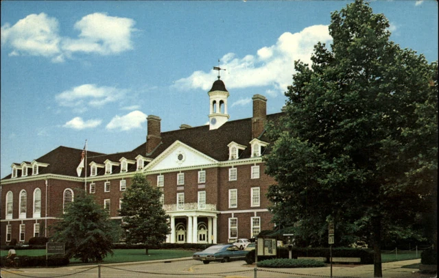 Urbana Illinois University Ilini Union 1970s cars VW Bug unused vintage postcard