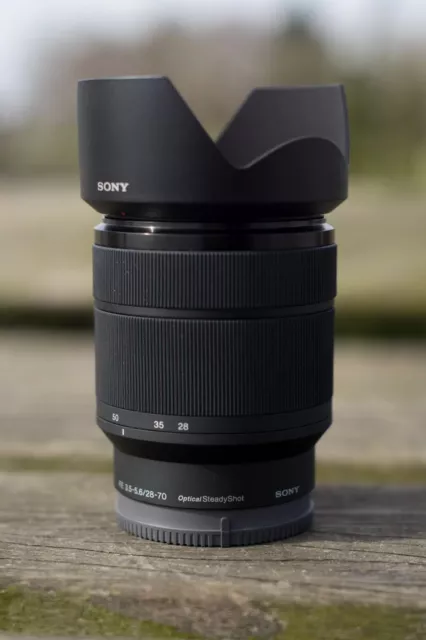 Sony Alpha SEL2870 28-70 mm F/3.5-5.6 IS AF OSS FE Objektiv
