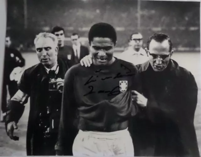 Eusebio Portugal, Autographed 10 X 8 Photgraph.