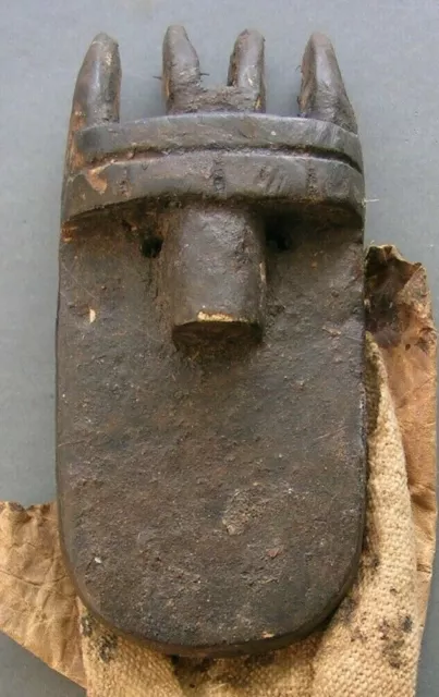 Toma African Passport Mask - Gba Po Mask