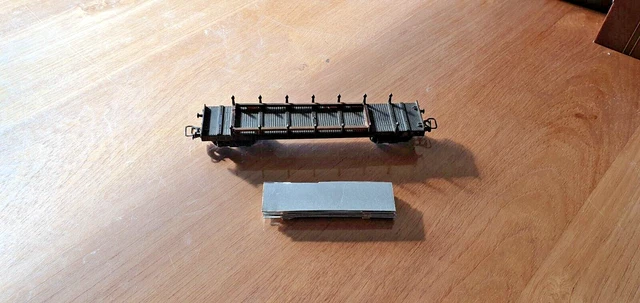 Matériel ferroviaire lot de 5 wagons jouef ho dont 4 en boite - Modélisme