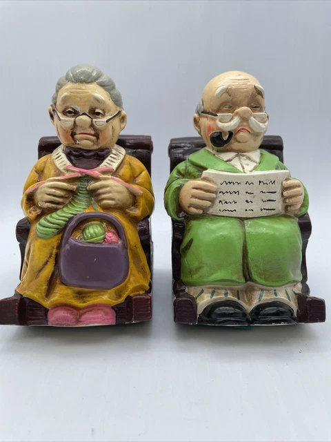 VTG Ceramic Figurine "Elderly Couples at Home" Music Boxes Japan