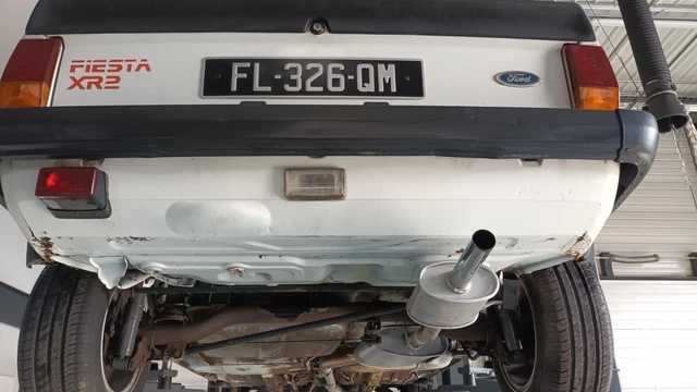 Ford fiesta xr2 mk1 4