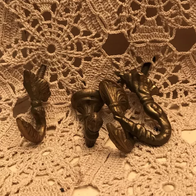 4 French wall hooks Small Antique Solid Brass Curtain Tie Back Victorian Gold 3