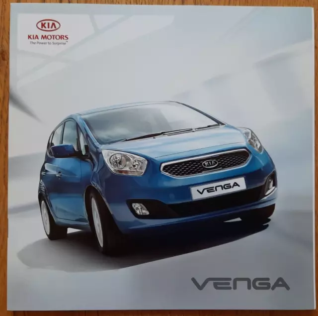 2010 / 2011 KIA VENGA car sales brochure from the UK. Catalogue / prospekt