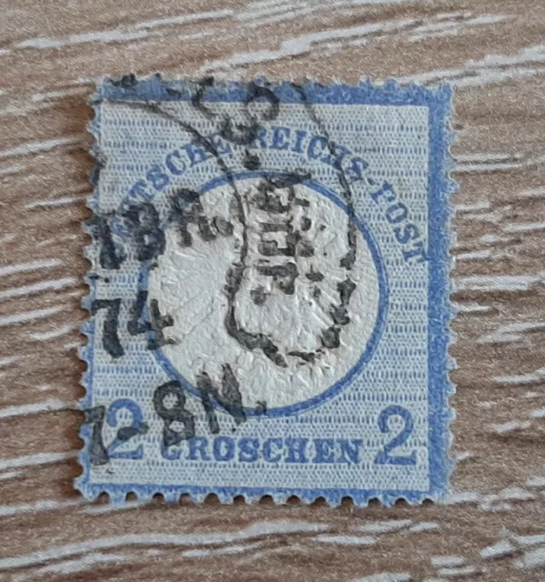 Schöne alte Brustschild-Briefmarke aus dem Deutschen Reich