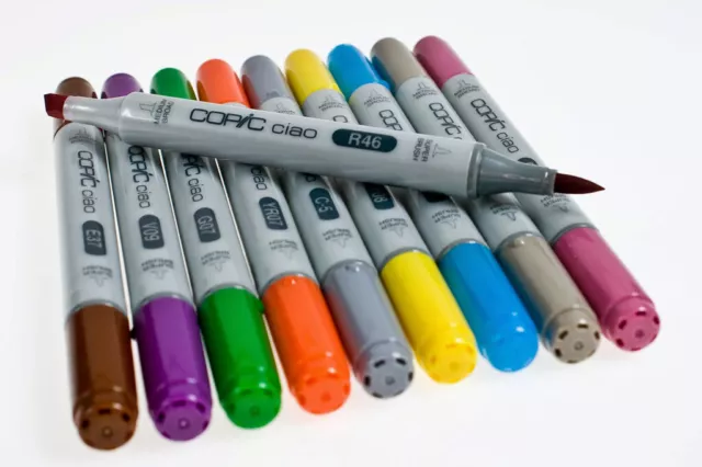 Marker Copic Ciao Pennarello Pantone 180 colori alcolico doppia punta