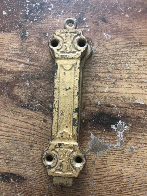 Vintage CAST IRON Spring Loaded Chain Pull Door Latch Lock VICTORIAN ornate