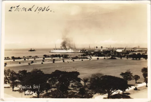 PC PHILIPPINES, MANILA, MANILA BAY, Vintage REAL PHOTO Postcard (b42906)