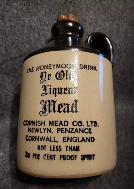 Vintage Honeymoon Drink Ye Olde Liqeuer Mead Pot