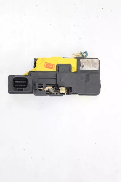 Cerradura puerta trasera derecha Volvo V70 II 30784979 11-2001 3