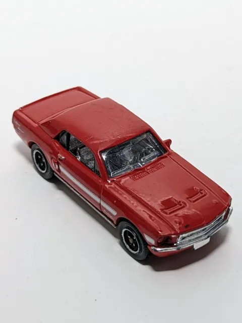 Ford Mustang GT/CS 2010 1/10 MBX Old Town #61 1968 1:64 rojo