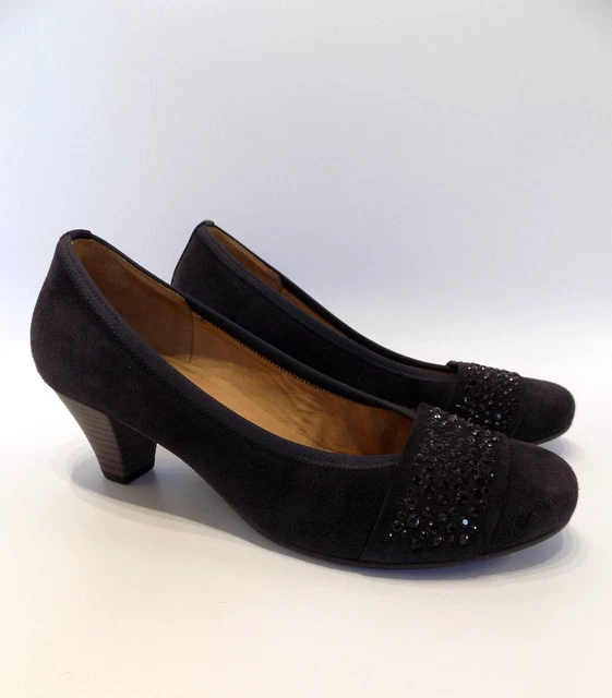 Womens navy hotsell shoes size 5