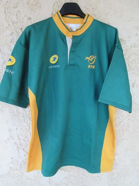 Decathlon Rugby, fournisseur des tenues des arbitres de la