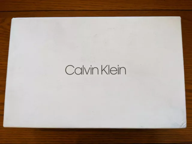 Calvin klein women's sales tamar flat sandals
