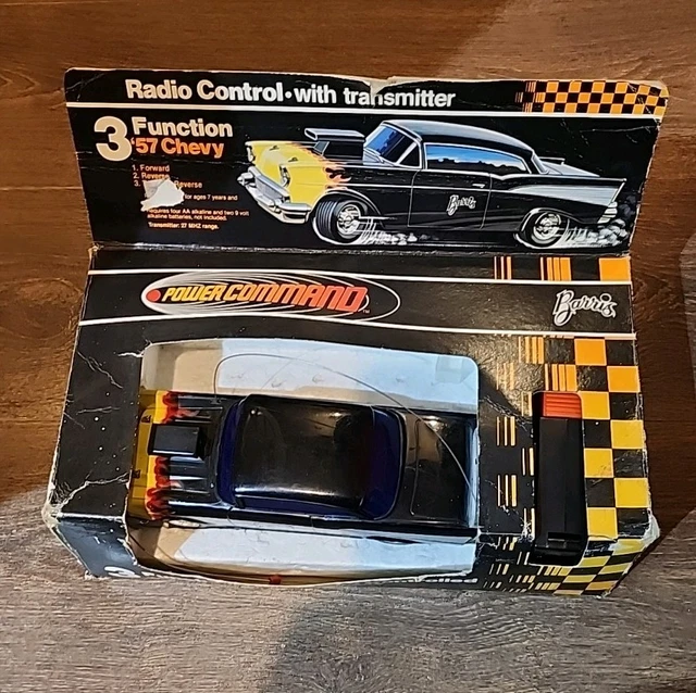 Voiture Radiocommandée Chevy 57' Barris Azrak-Hamway 1979 - 1/18 - Neuve